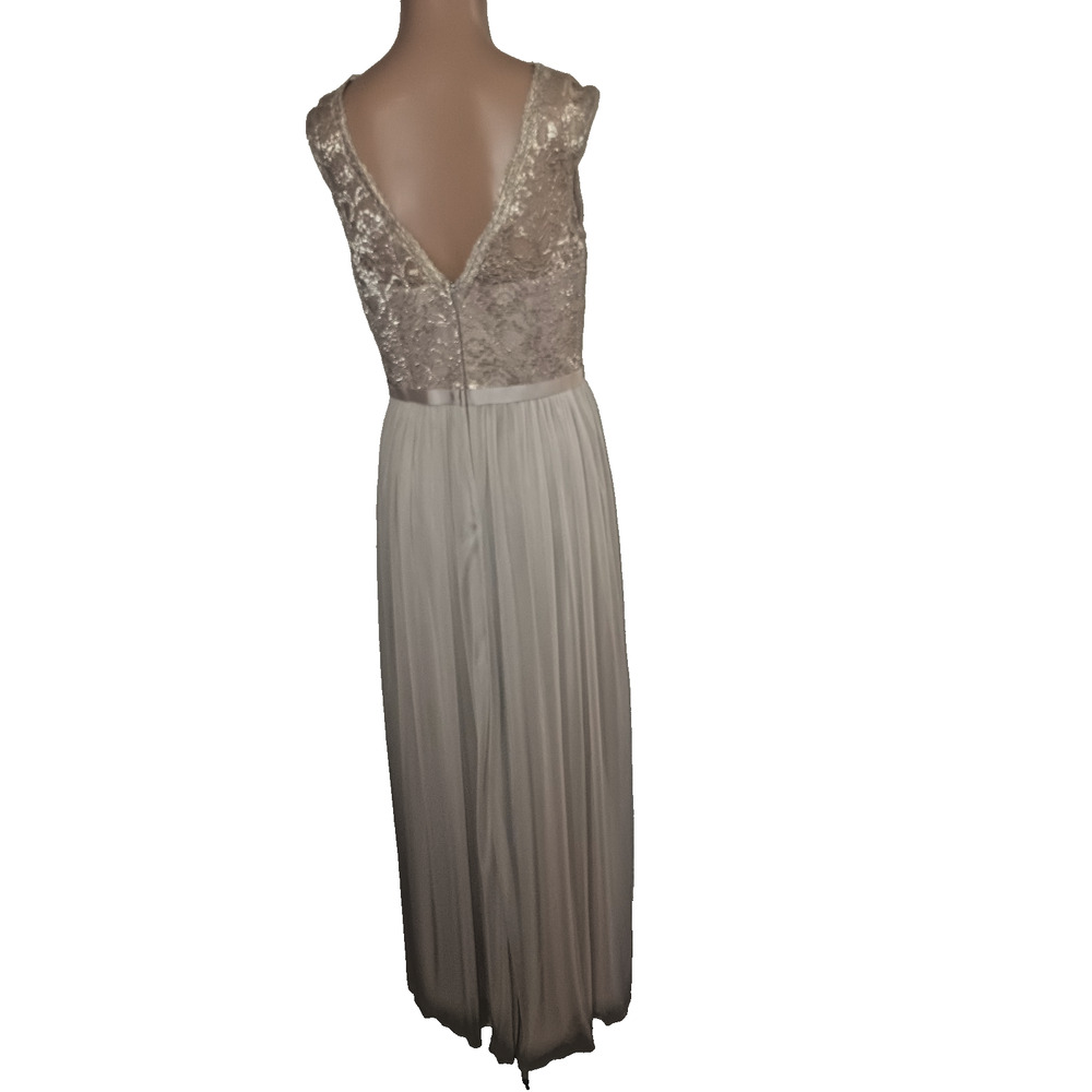 Women's David’s Bridal Champagne Lace Sequin Pleated Gown Size 8 W012D - Picture 2 of 10